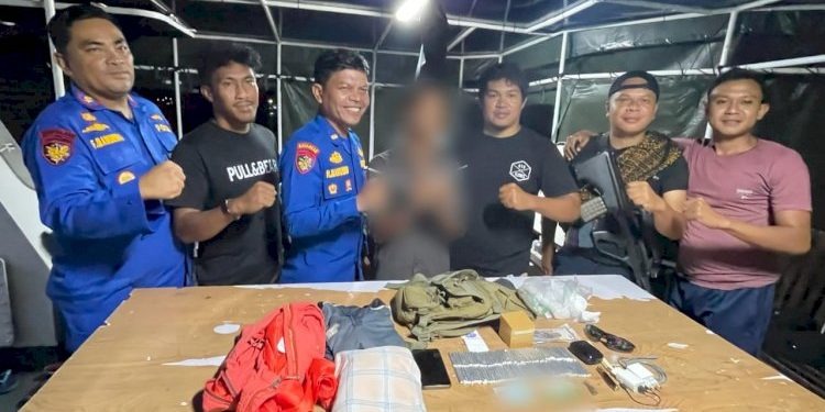 police-arrest-detonator-smuggler-in-west-manggarai-waters