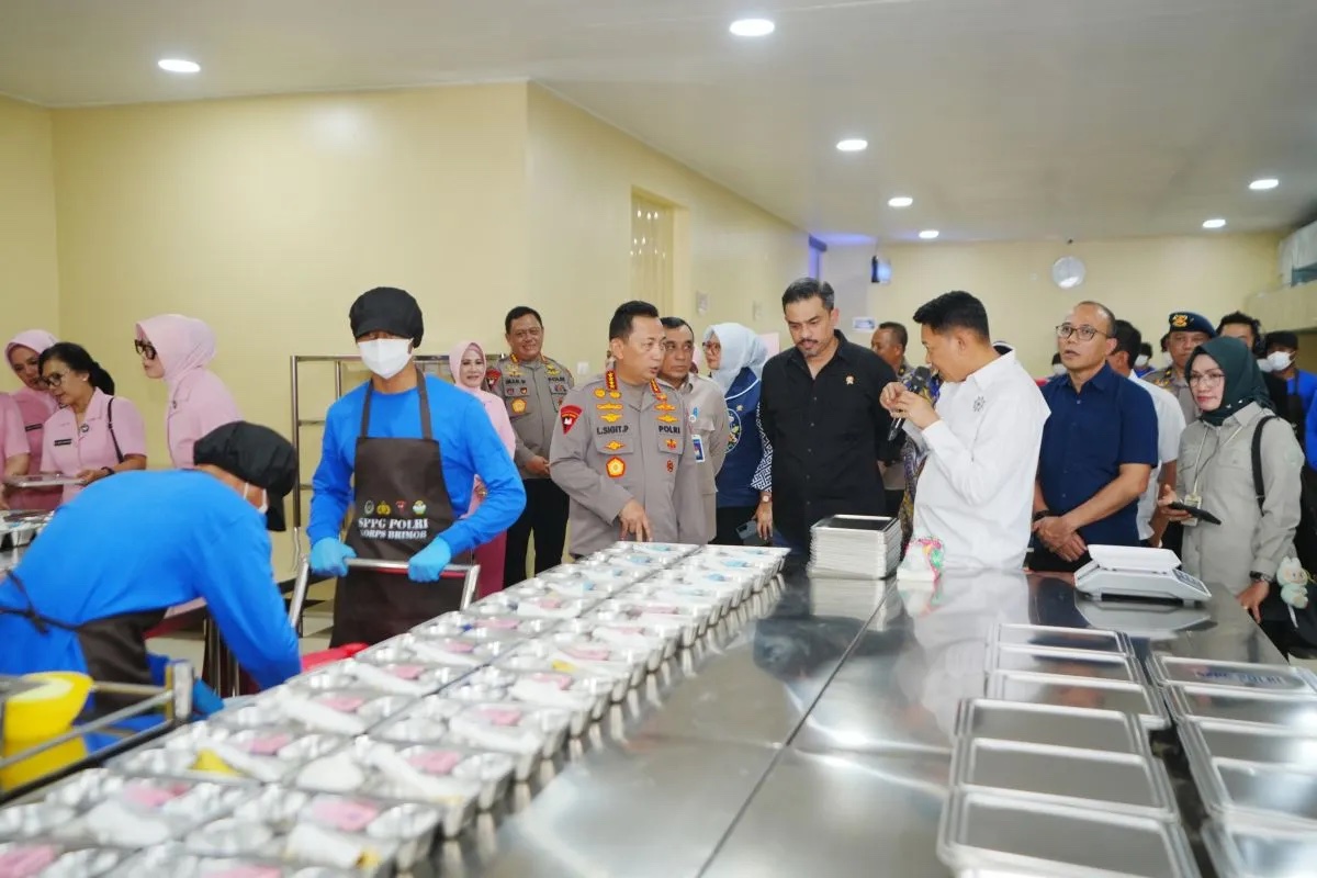 inp-chief-inaugurates-28-nutrition-service-kitchens-in-depok
