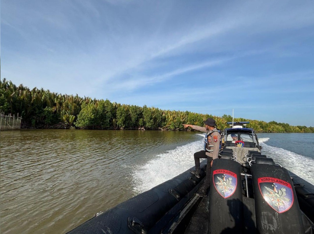 police-search-missing-victim-suspected-of-being-attacked-by-crocodile-at-tanjung-tiram