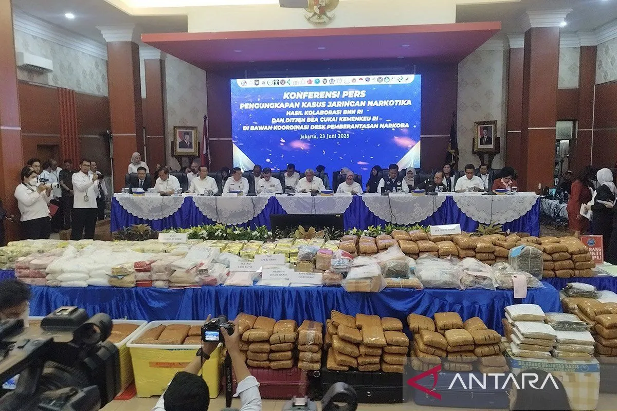 drug-eradication-desk-successfully-confiscates-683-kg-of-drugs