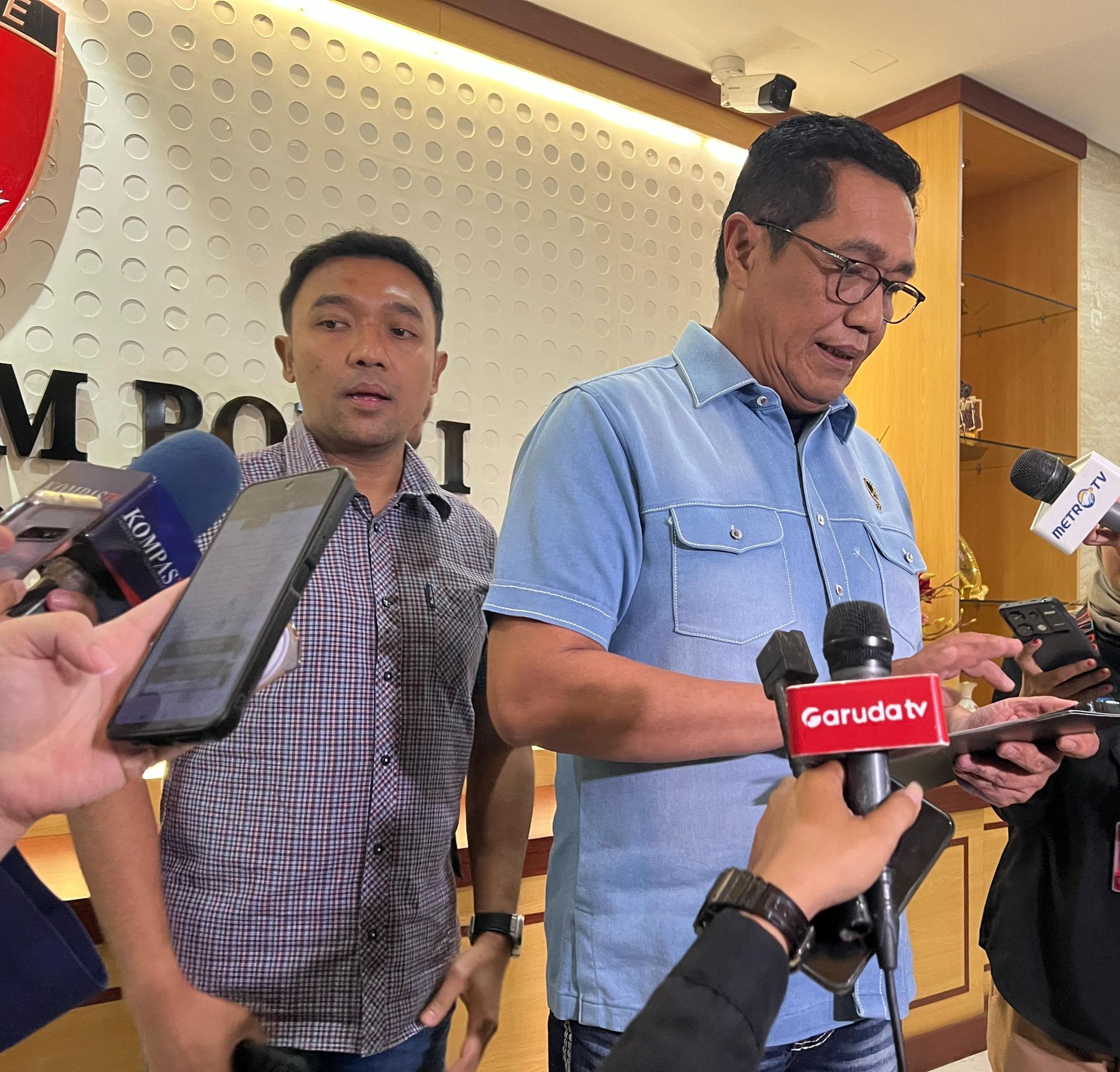 police-examine-motorcycle-taxi-driver-on-intimidation-case-on-tempo-journalist