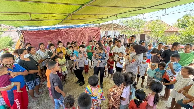 east-manggarai-policewomen-conduct-trauma-healing-in-north-lamba-leda