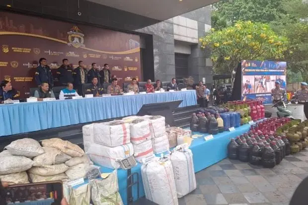 metro-jaya-police-uncover-mineral-and-energy-crimes-naming-11-suspects
