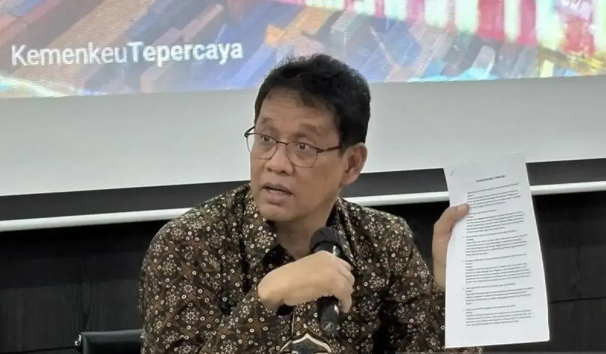minister-purbaya-overhauls-illegal-clothing-disposal-recycle-resell-dont-waste