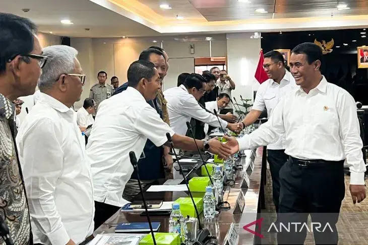 agriculture-minister-to-do-massive-market-operation-in-ramadan