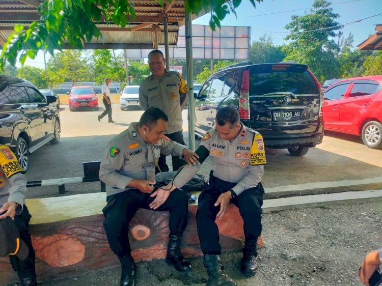 medical-sub-task-force-of-mantap-praja-turangga-checks-the-health-of-security-personnel