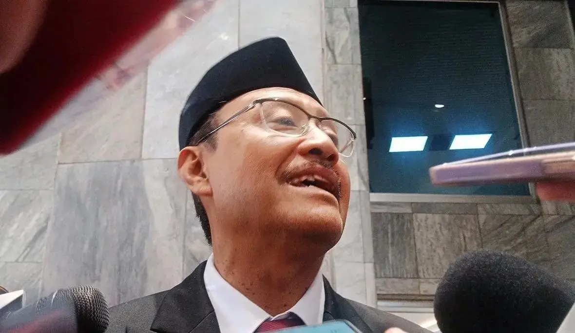 indonesia-launches-100-peoples-schools-targeting-16000-students-in-2025