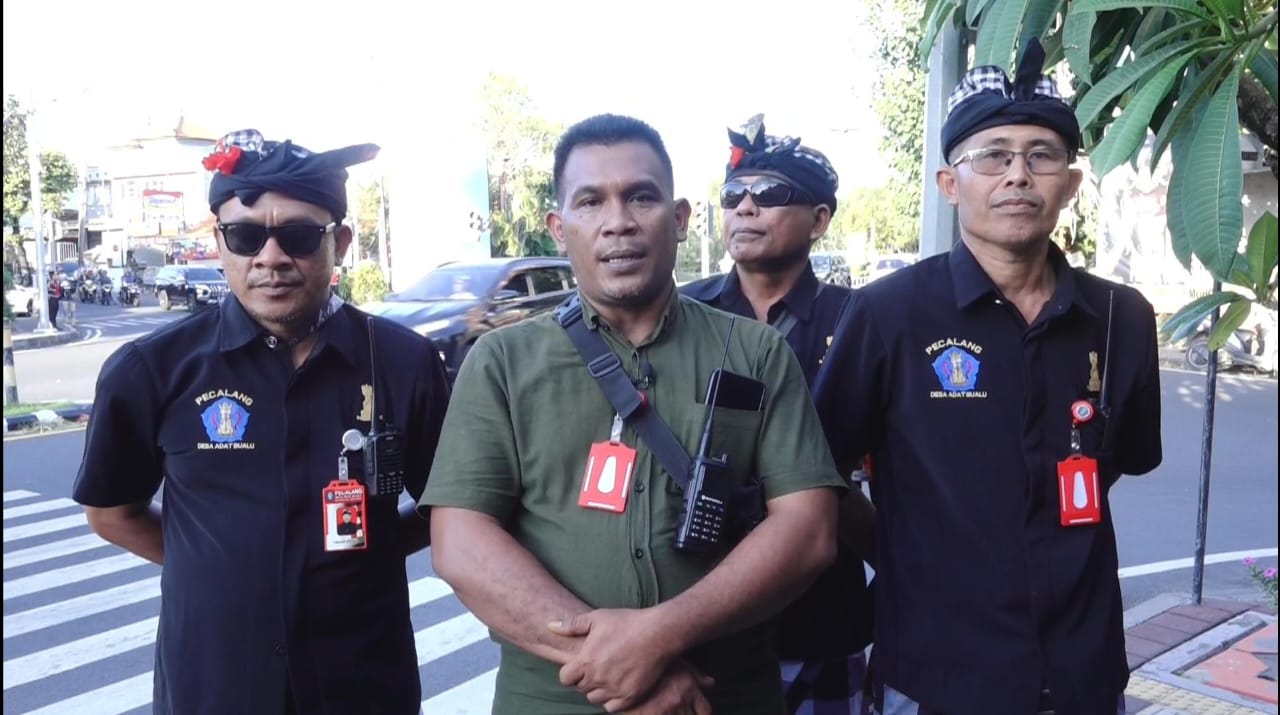 pecalang-appreciates-police-security-for-the-2nd-iaf-summit-in-bali