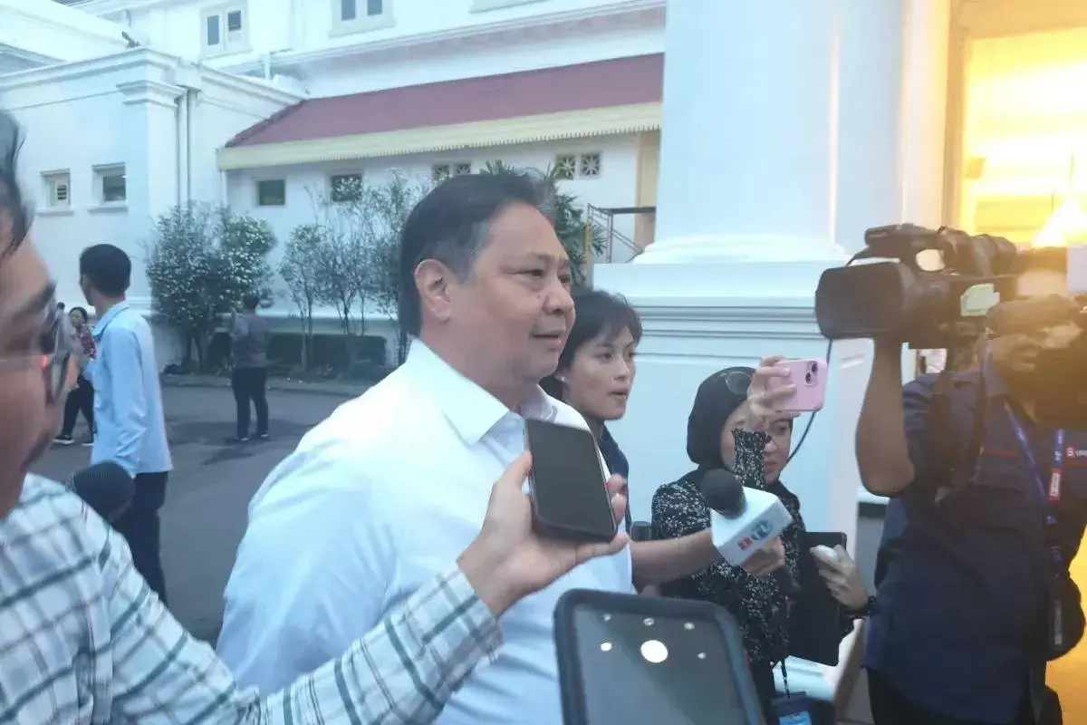 rumors-denied-minister-airlangga-dismisses-talk-of-minister-sri-mulyani-resigning-from-cabinet