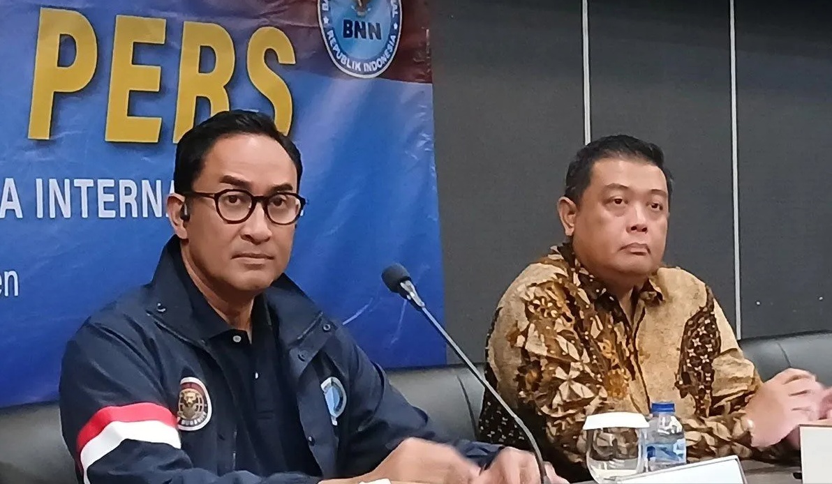 bnn-arrest-drug-trafficker-dewi-astutik-key-associate-of-fredy-pratama-in-cambodia