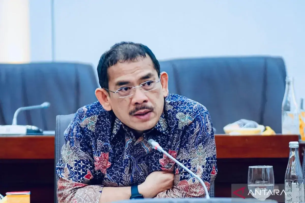 bumn-directors-are-not-immune-to-law-dpr-member-clarify