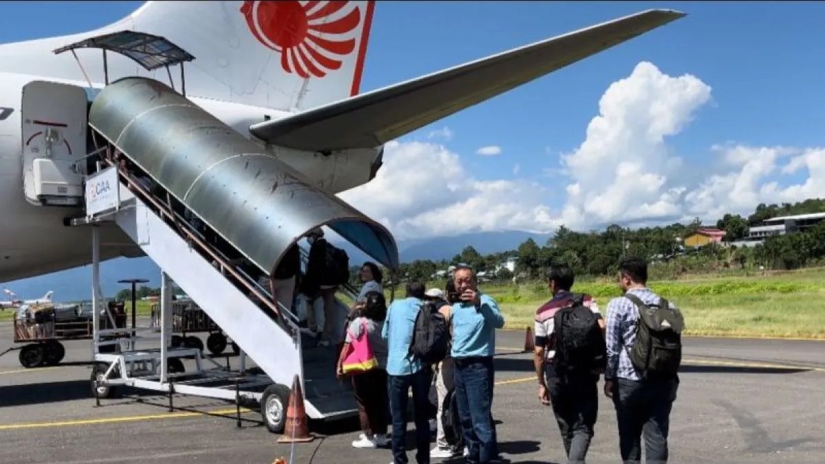 manokwari-immigration-deports-three-chinese-for-illegal-mining