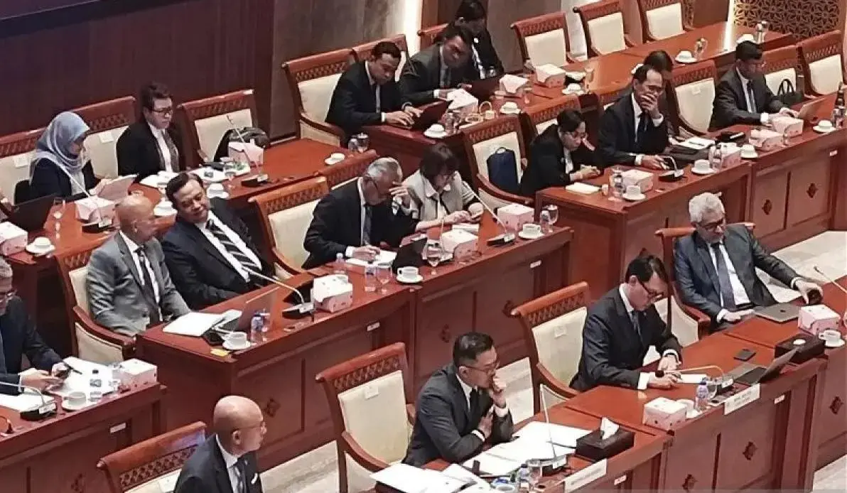 diplomatic-work-unhindered-despite-vacant-ambassador-posts-minister-sugiono