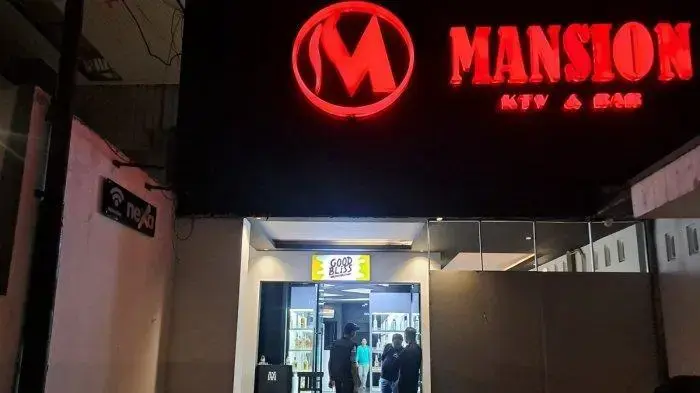 police-raid-karaoke-place-for-allegedly-practicing-prostitution-activities