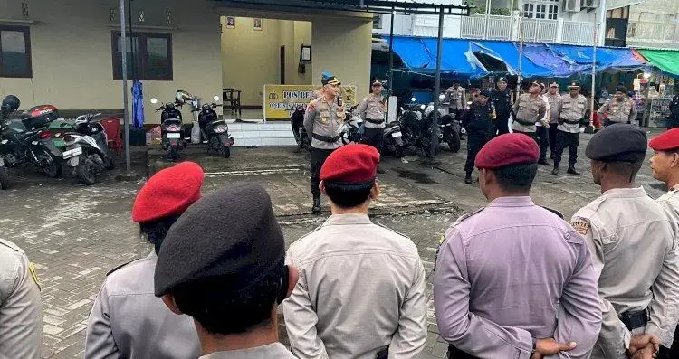 police-appreciates-public-for-smooth-semana-santa-in-larantuka-in-east-flores