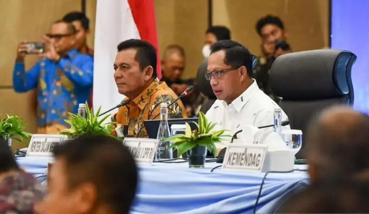 home-minister-pushes-central-mbg-regional-administrations-coordination-after-free-meal-scare