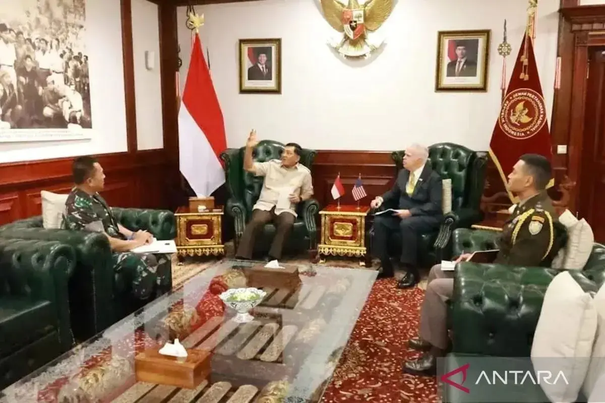 defense-minister-meets-us-counterparts-to-discuss-further-colaboration