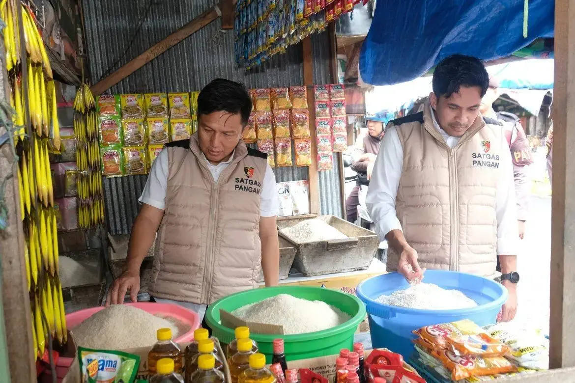 south-kalimantan-regional-police-return-to-inspect-food-prices-following-eid