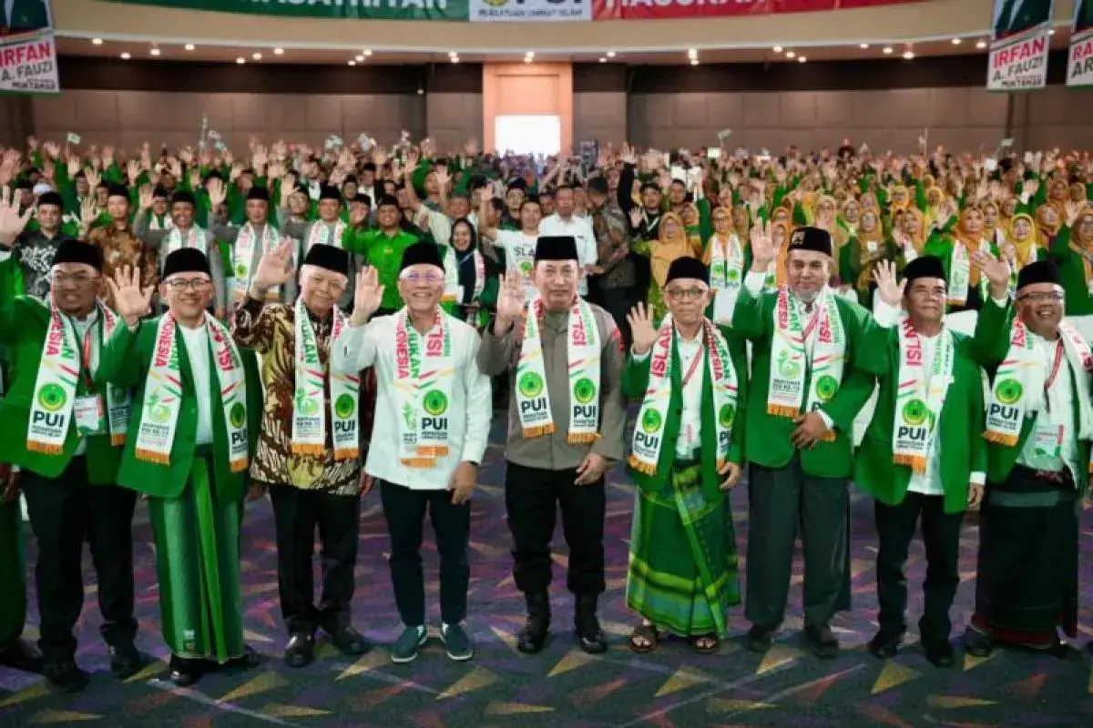 inp-chief-plays-central-role-in-national-food-self-sufficiency-zulkifli-hasan-says