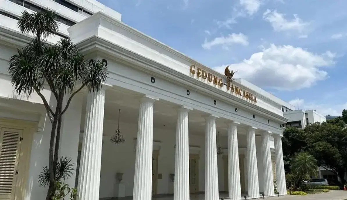 20-indonesians-escape-from-online-gambling-compound-in-myanmar-embassy