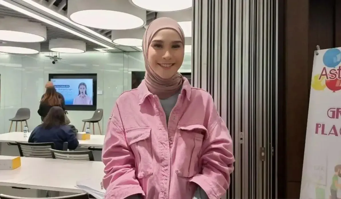 employee-of-actress-zaskia-adya-mecca-assaulted-on-school-run-police-investigate