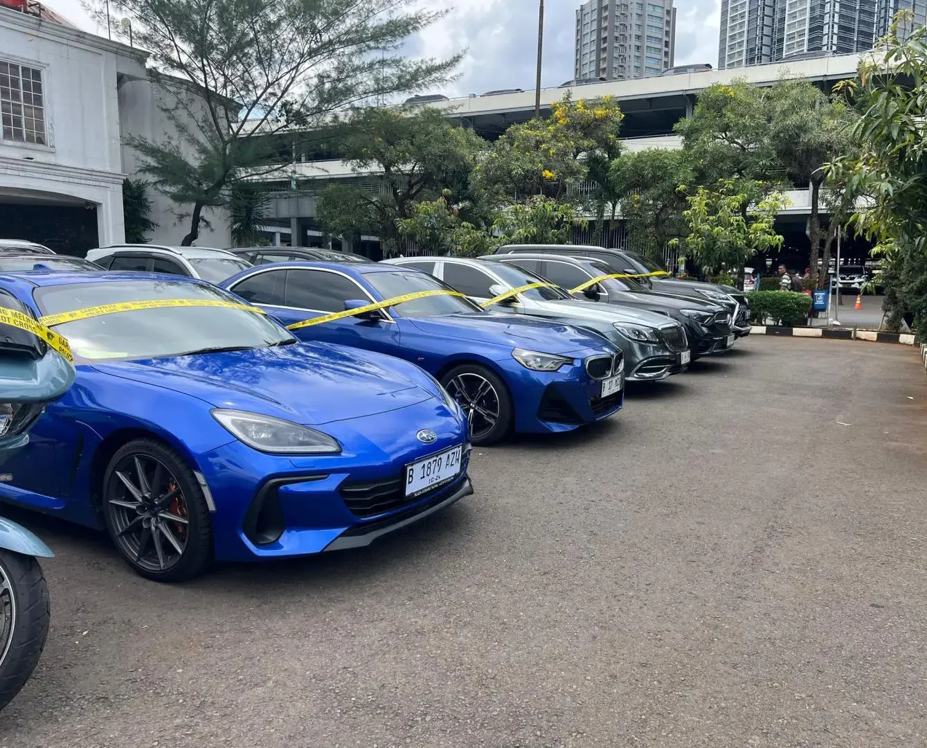 metro-jaya-police-seize-assets-worth-rp-167-billion-in-online-gambling-case