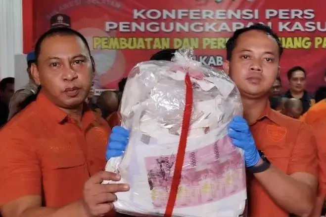 south-sulawesi-police-investigates-international-counterfeit-money-network-in-gowa