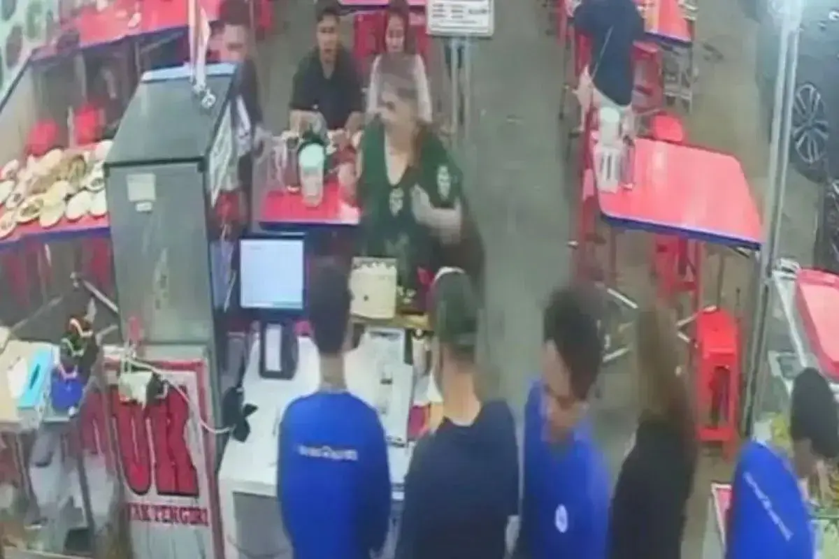 south-jakarta-immigration-tracks-two-foreigners-suspected-of-hypnotizing-restaurant-cashier