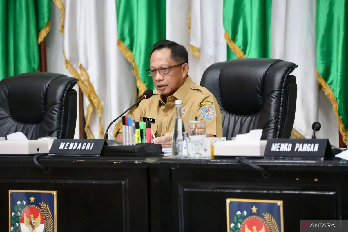 eid-al-adha-a-moment-to-contemplate-in-giving-better-service-for-the-country