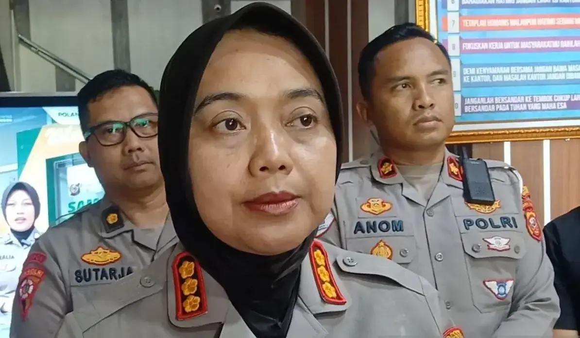 mystery-fireball-over-west-java-police-probe-suspected-meteor-fall-in-cirebon