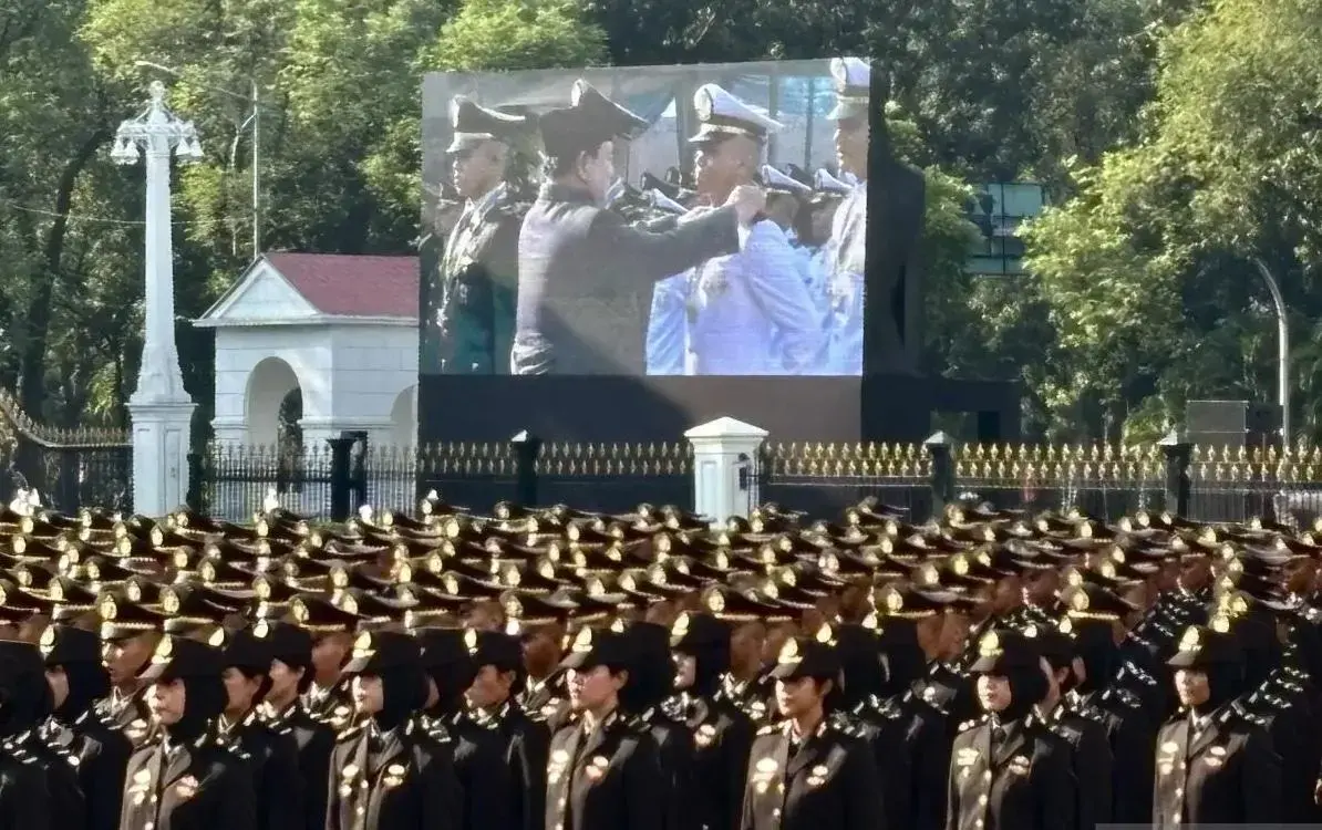 hashim-thanks-sasakawa-chair-for-aiding-influencer-arnold-putras-release-from-myanmar