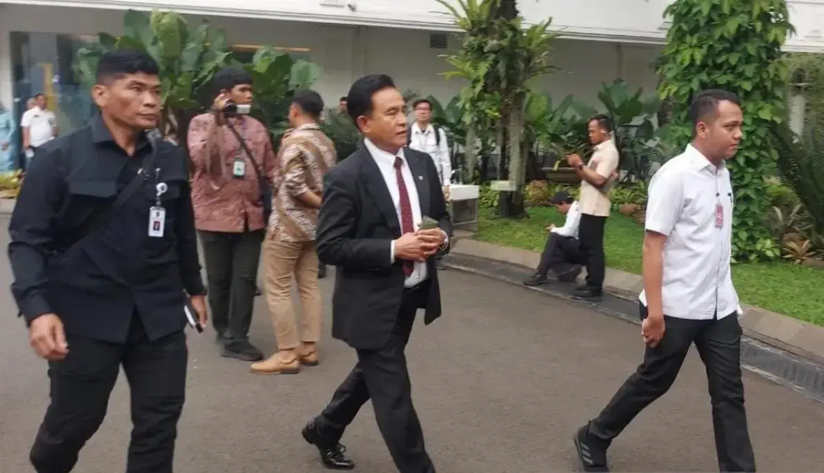 government-protect-indonesians-facing-legal-issues-abroad-minister-yusril