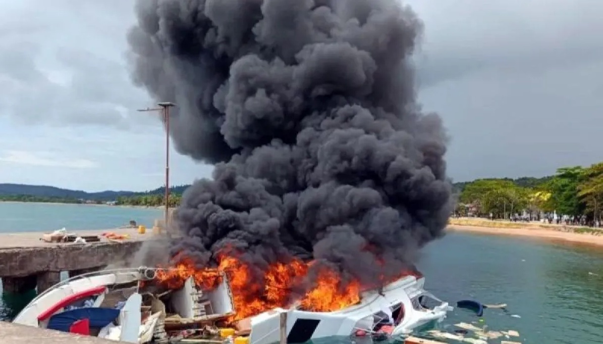 six-dies-in-speedboat-fire-including-north-maluku-gubernatorial-candidate