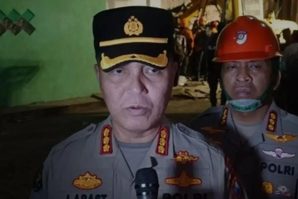 east-java-police-deploys-dvi-to-identify-victim-of-a-collapsed-islamic-boarding-school