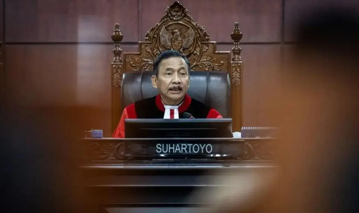 constitutional-court-bans-deputy-ministers-from-holding-multiple-positions