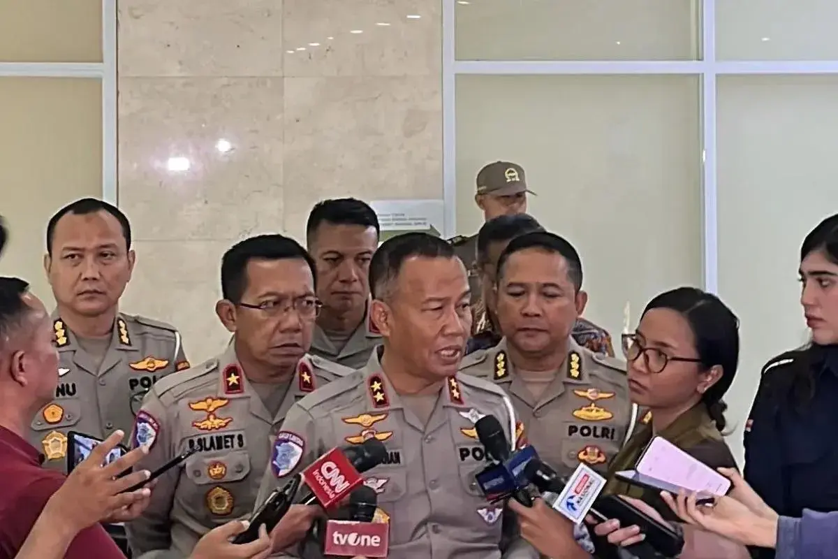 normal-activities-resume-after-military-emergency-lifted-indonesian-embassy-in-seoul