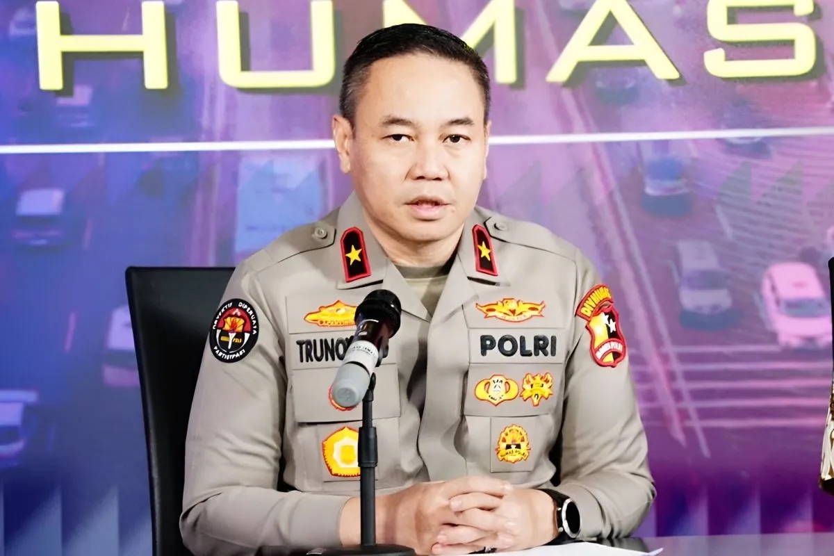 inp-investigate-communication-ministry-employee-over-online-gambling-links