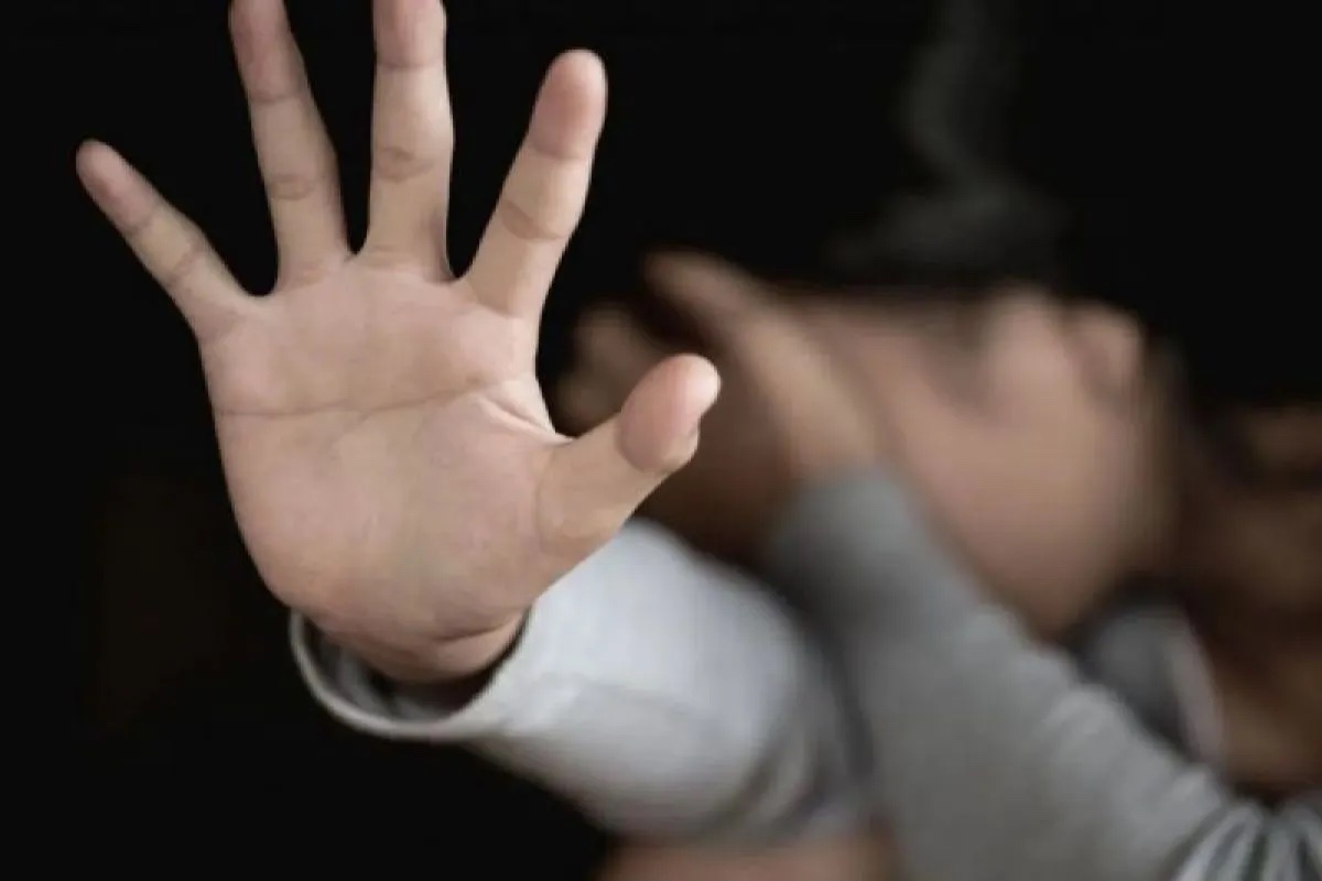 six-arrested-for-sharing-incest-content-on-facebook