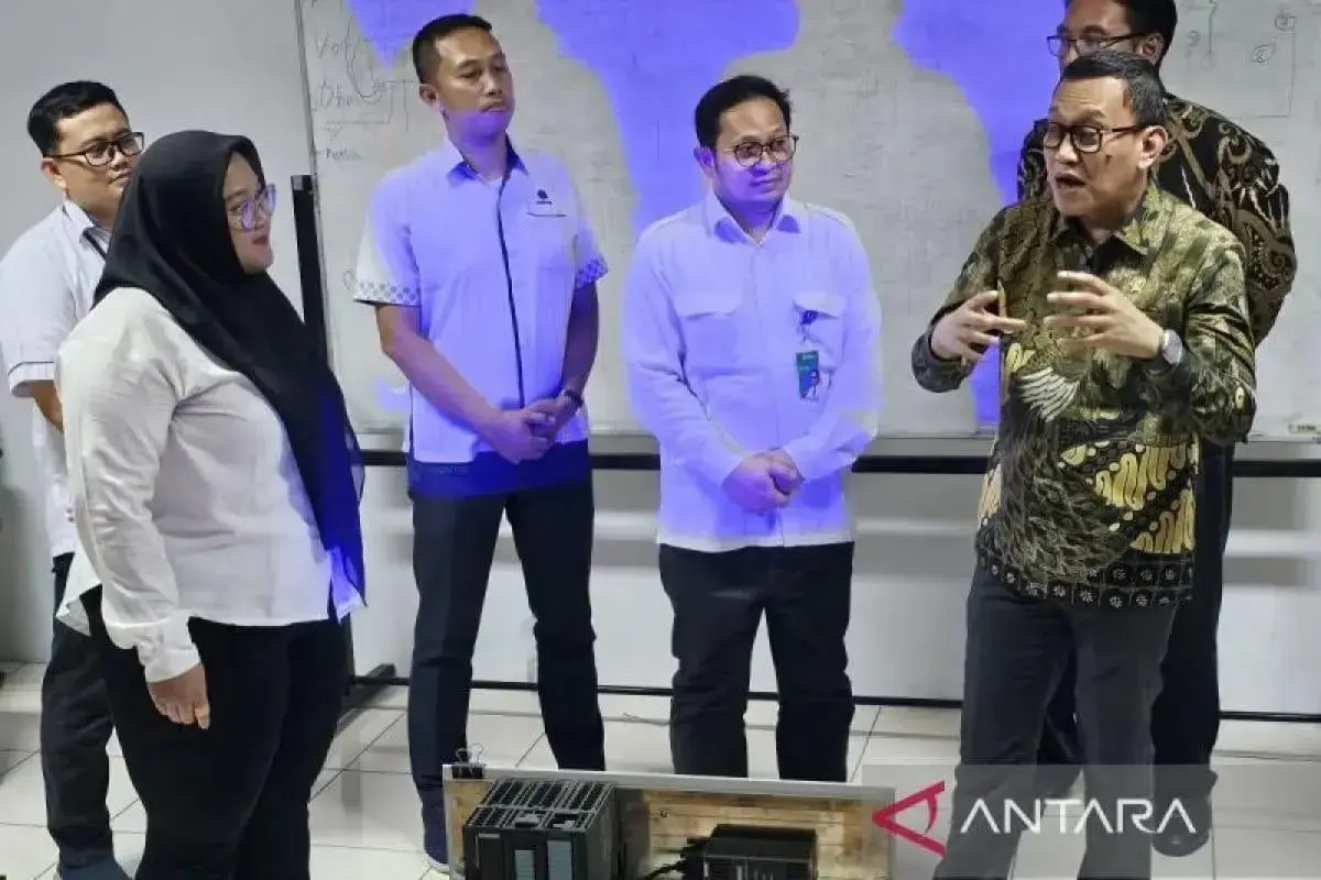 minister-abdul-kadir-to-prepare-special-cluster-for-migrant-worker-training