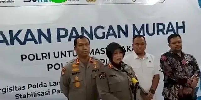 police-distributes-2145-tons-of-food-in-gpm-program-in-lampung