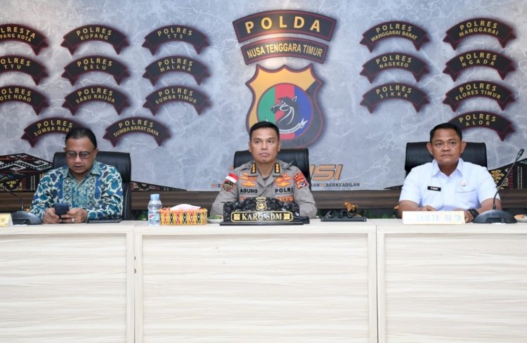 kompolnas-visits-ntt-regional-police-to-collect-data-on-officers-track-record