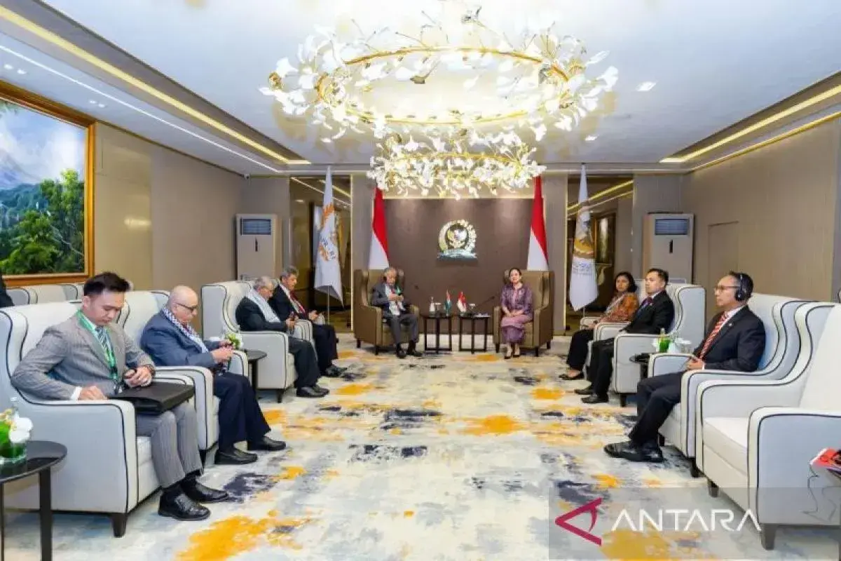 puan-further-calls-for-palestinian-independence-in-her-meeting-with-moussa-zeidan