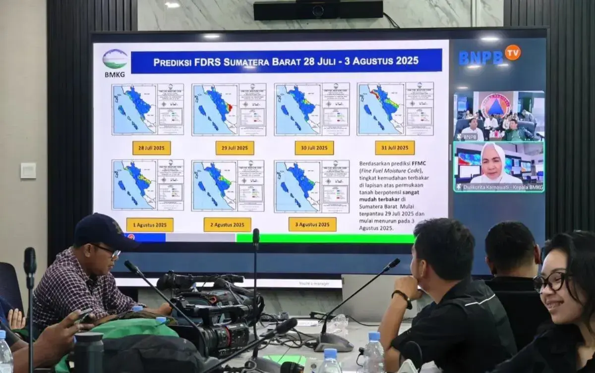 land-fire-handling-desk-urged-to-remain-alert-until-august