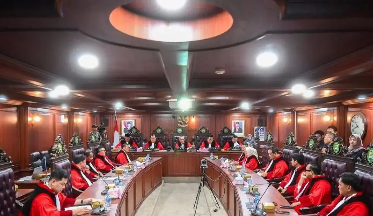 dpr-ethics-council-suspends-sahroni-and-eko-patrio-clears-uya-kuya-in-viral-fallout