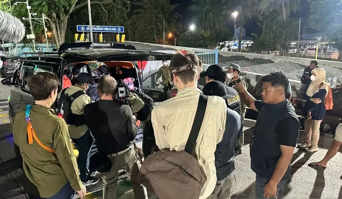 458-illegal-birds-seized-in-bakauheni-police-stop-major-wildlife-smuggling-attempt