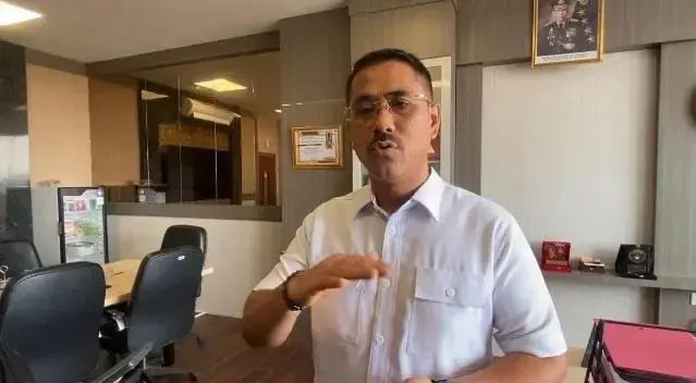 police-arrest-drug-couriers-in-pekanbaru-for-smuggling-meth-and-ecstasy