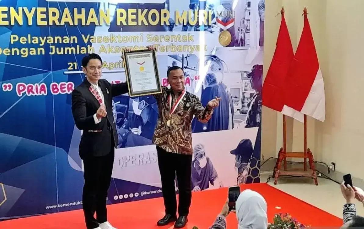 population-ministry-sets-muri-record-with-2000-vasectomy-recipients