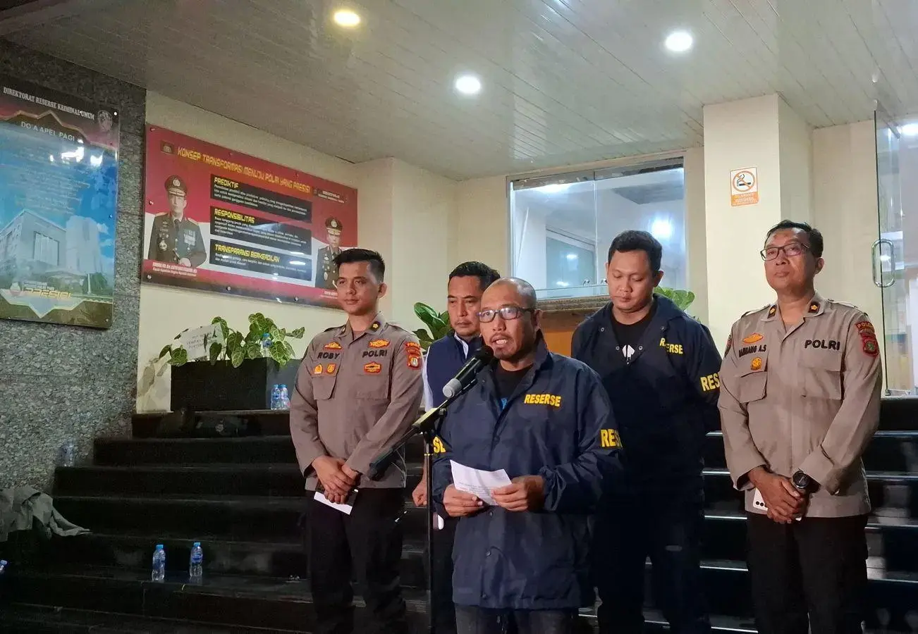 three-komdigi-online-gambling-fugitives-apprehended-in-soekarno-hatta-airport
