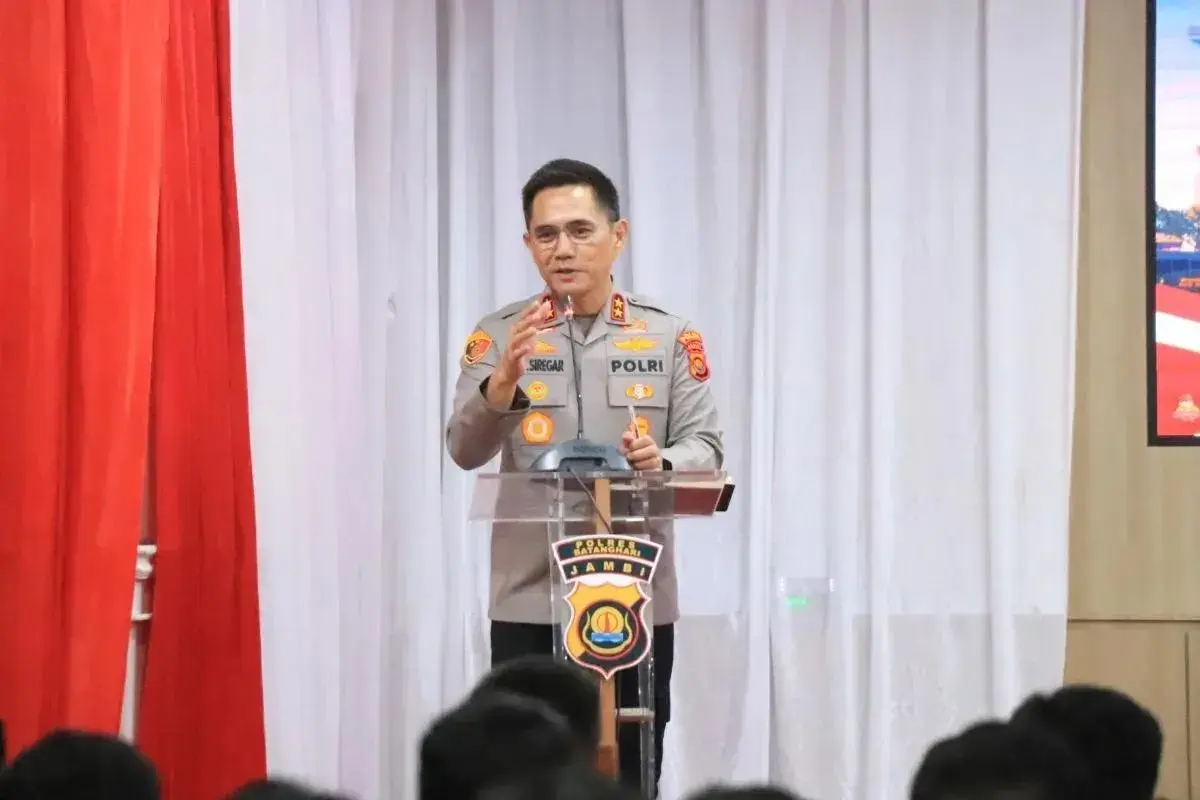 dont-be-uniformed-thugs-jambi-police-chief