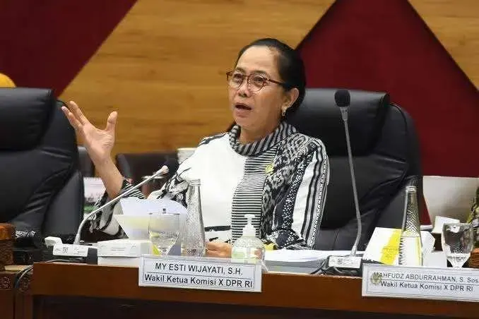 the-decision-on-educational-fee-exemption-must-be-regulated-in-the-draft-law